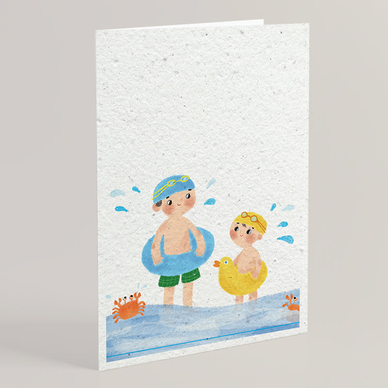 Carte double en papier ensemencé kids in the water B