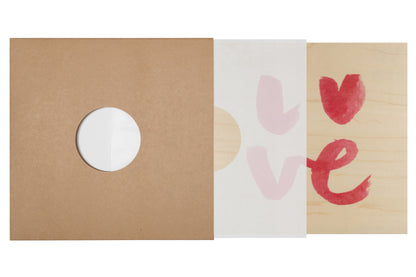Wood 12in poster en bois painted words love W